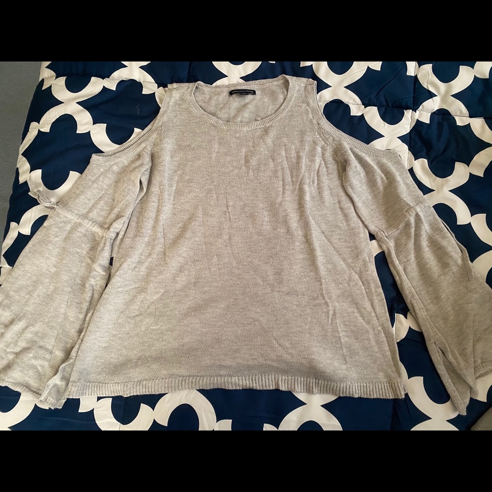 American Eagle top
